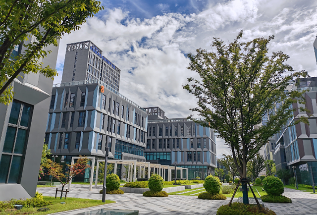 广州工业地产投资新蓝海——新能源产业园区崛起